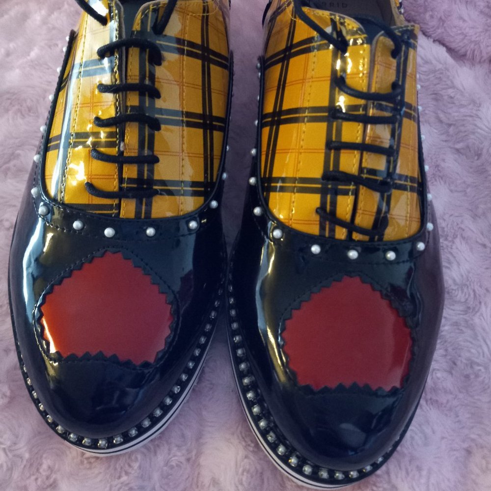 Betsey Johnson Chunky Oxford - Plaid Multi
